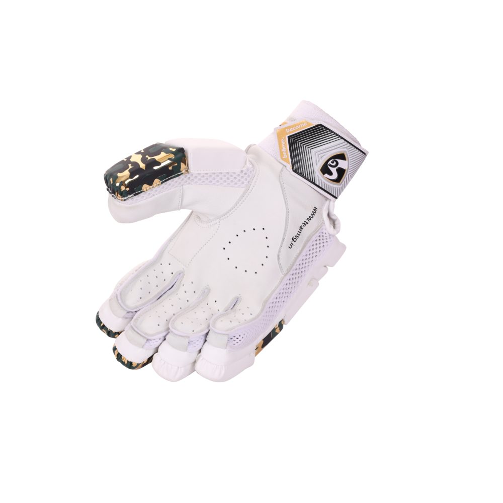 SG Savage Lite Batting gloves SG Savage Lite Batting gloves
