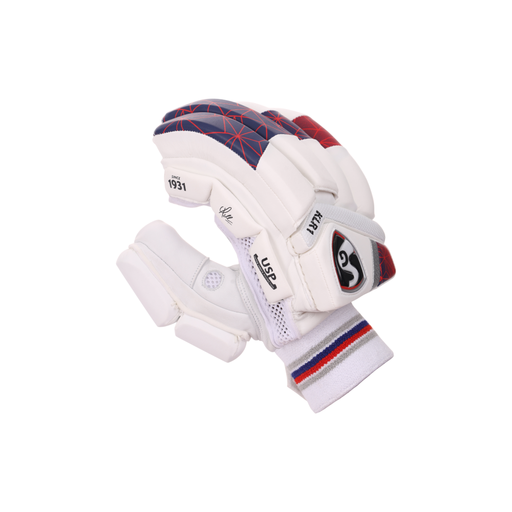 SG KLR 1 Batting gloves
