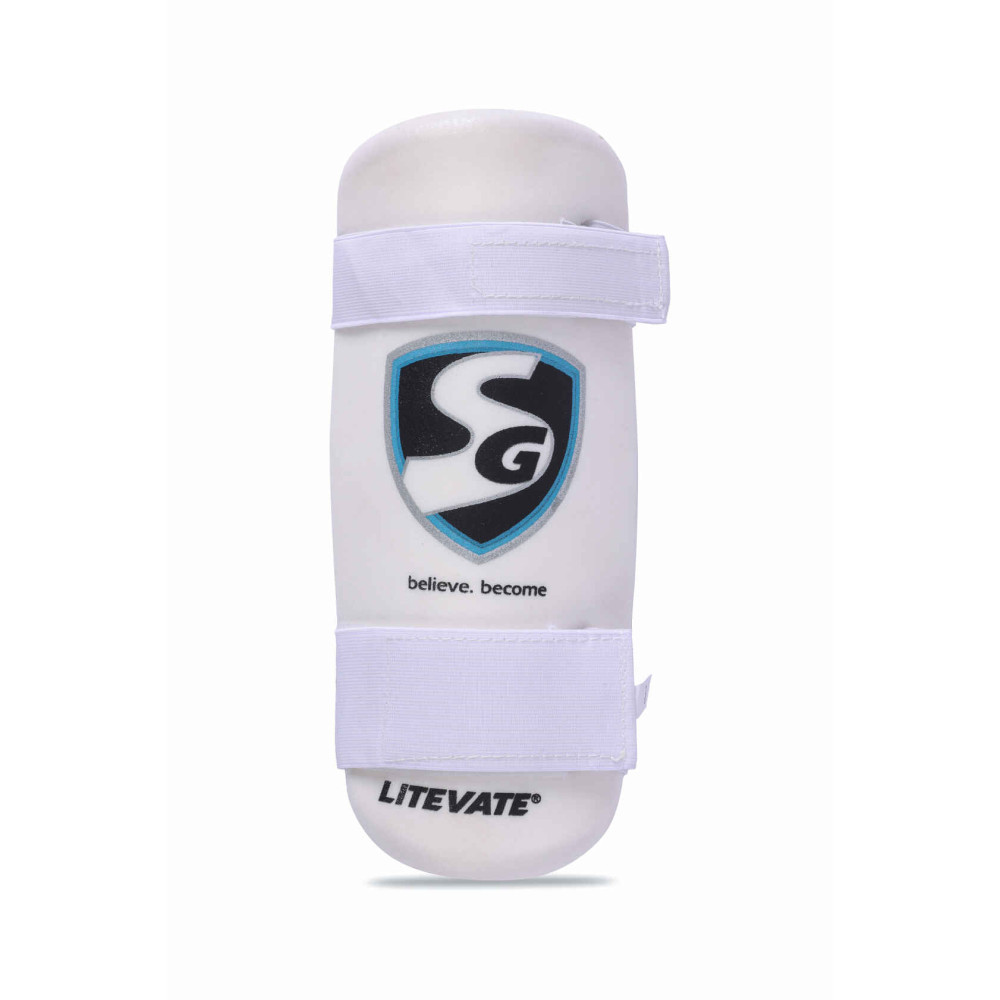 SG Savage English Willow Cricket kit SG Savage English Willow Cricket kit